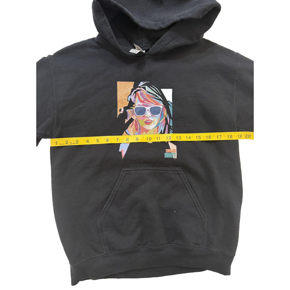 Taylor Swift Hoodie Womens SM Black Colorful Portrait Graphic Pullover Swiftie - Picture 4 of 6